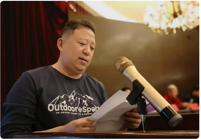 ����Ϊ�ʣ�����ĳ��������¡����ĳ�������Э����ϯ����ȫ